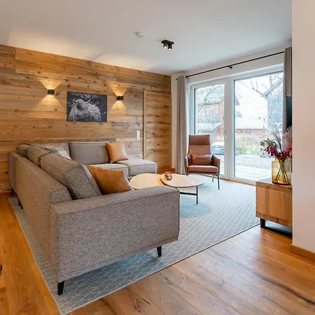 Holiday home Mountain Alpinchique 2 *